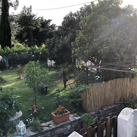 بيت للعطل Talos House